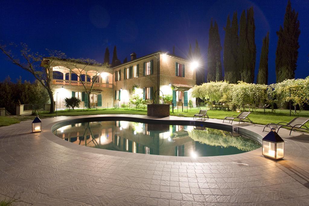 Villa Larniano Сиена Екстериор снимка