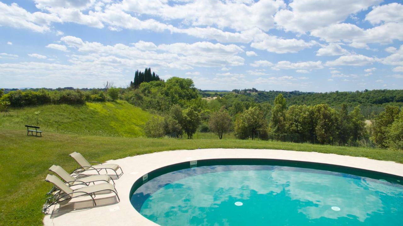 Villa Larniano Сиена Екстериор снимка
